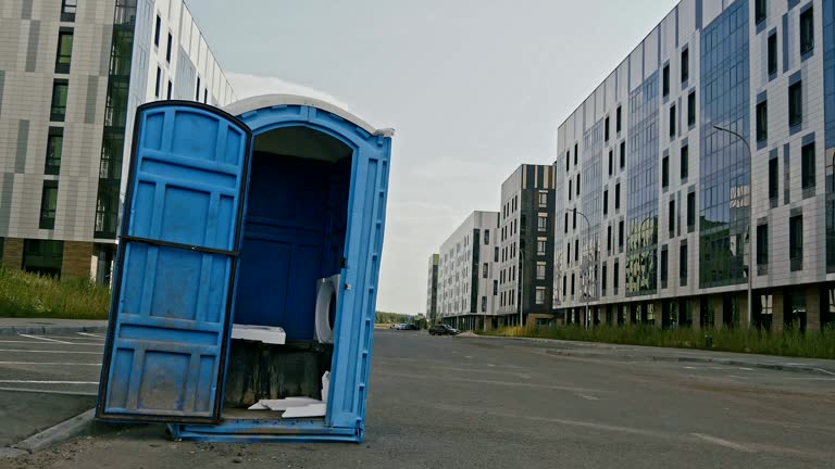 Best Standard Portable Toilet Rental  in Bethany, MO